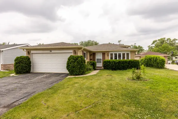 70 Dover Drive, Des Plaines, IL 60018