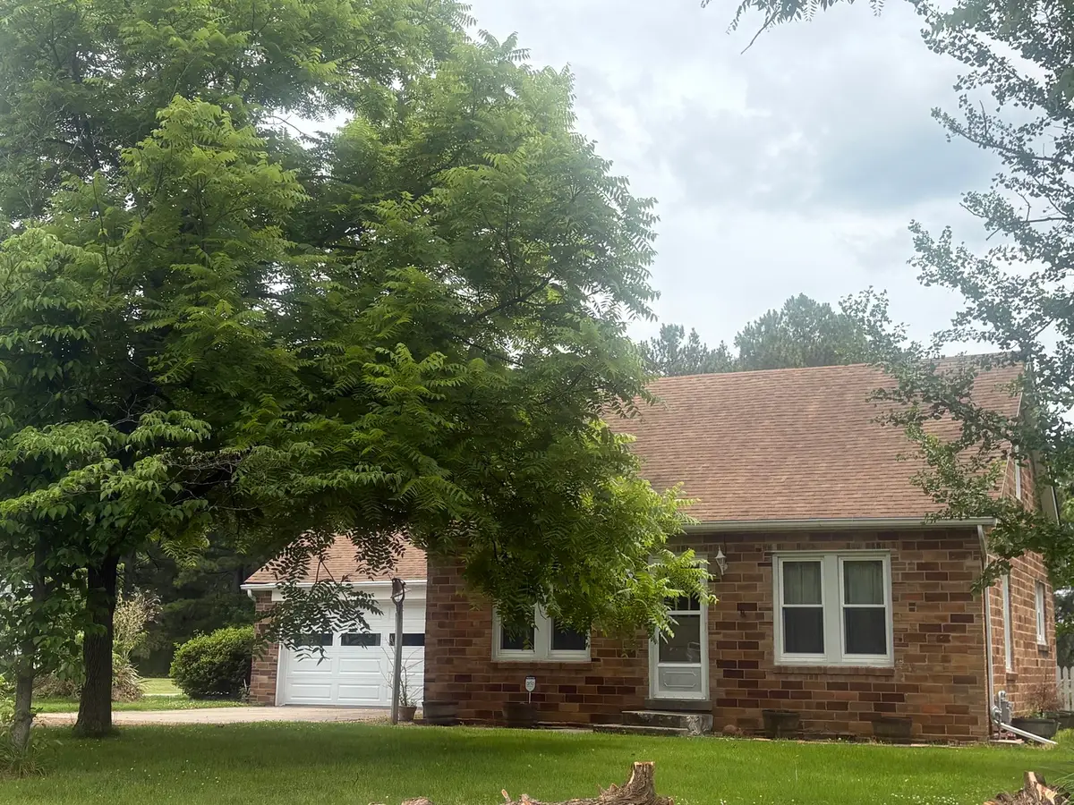 1232 Dallas Road, Murphysboro, IL 62966 - #1