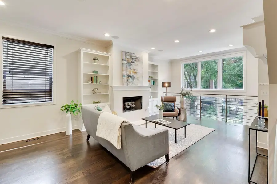 1019 N Honore Street #1, Chicago, IL 60622 - #2