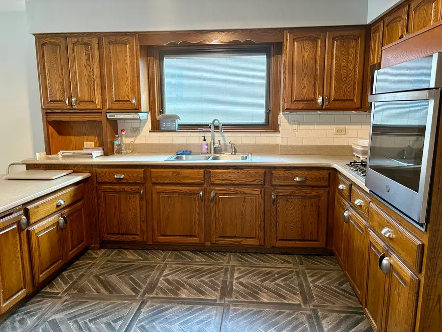 2209 Burr Oak Avenue, North Riverside, IL 60546 - #3