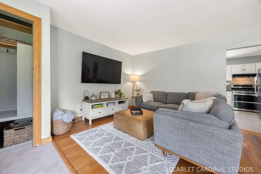 434 E Highland Avenue, Villa Park, IL 60181 - #3