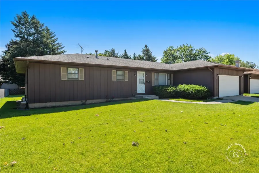 13 N Weston Avenue, Elgin, IL 60123 - #2