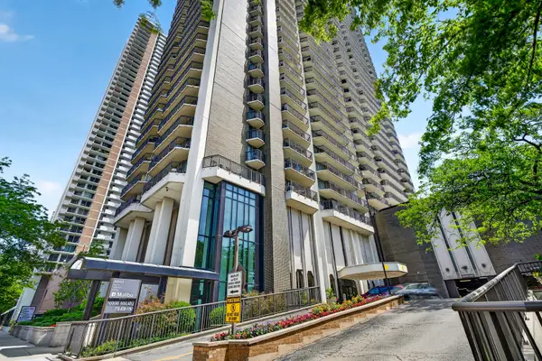 Address Withheld By Seller, Chicago, IL 60660