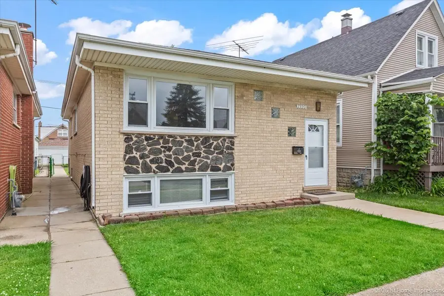 7320 W 58th Street, Summit, IL 60501 - #3