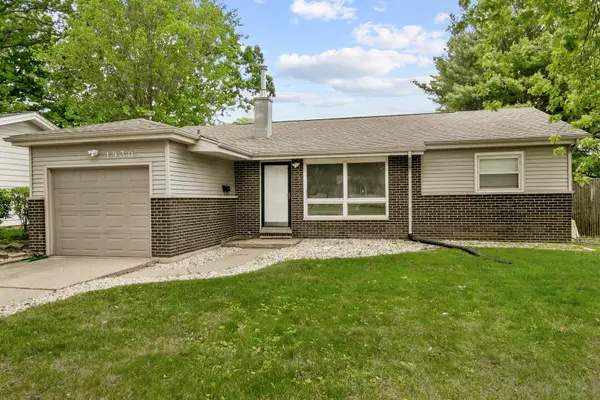 1930 Arthur Drive, Waukegan, IL 60087