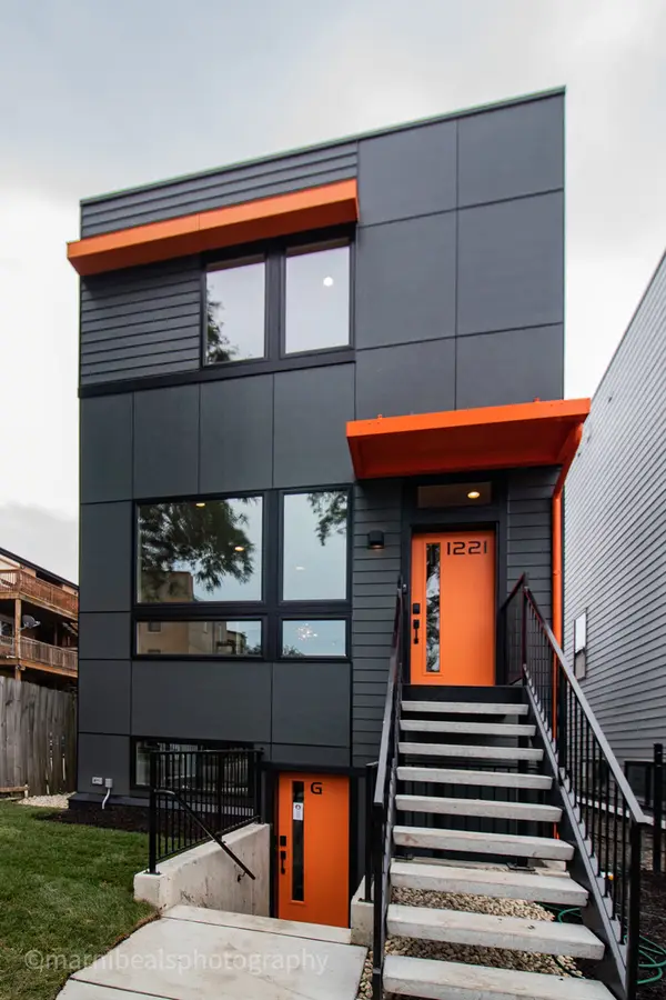 1221 E Marquette Road, Chicago, IL 60637