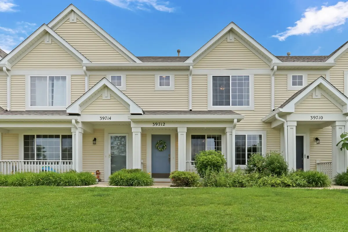 39712 N Warren Lane, Beach Park, IL 60083 - #1