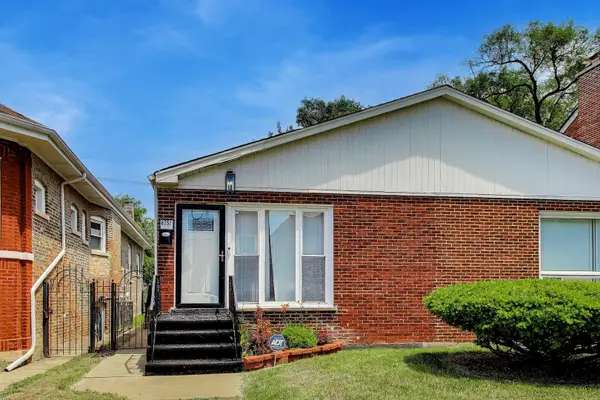 6751 S Saint Lawrence Avenue, Chicago, IL 60637