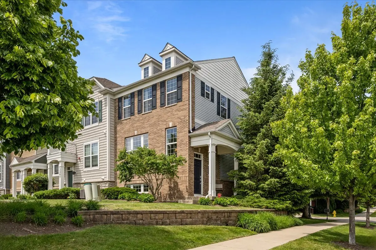 3249 Coral Lane, Glenview, IL 60026 - #1