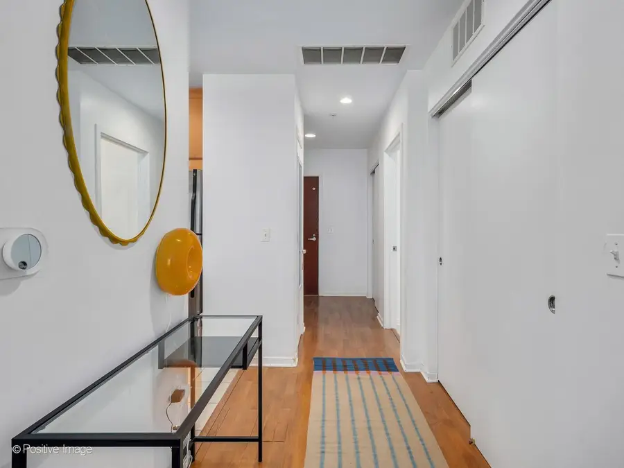 125 N Euclid Avenue #204, Oak Park, IL 60301 - #3