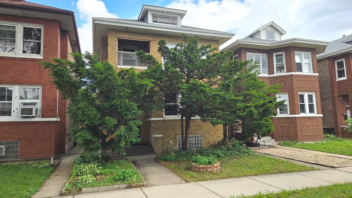 4307 S Sawyer Avenue, Chicago, IL 60632 - #1
