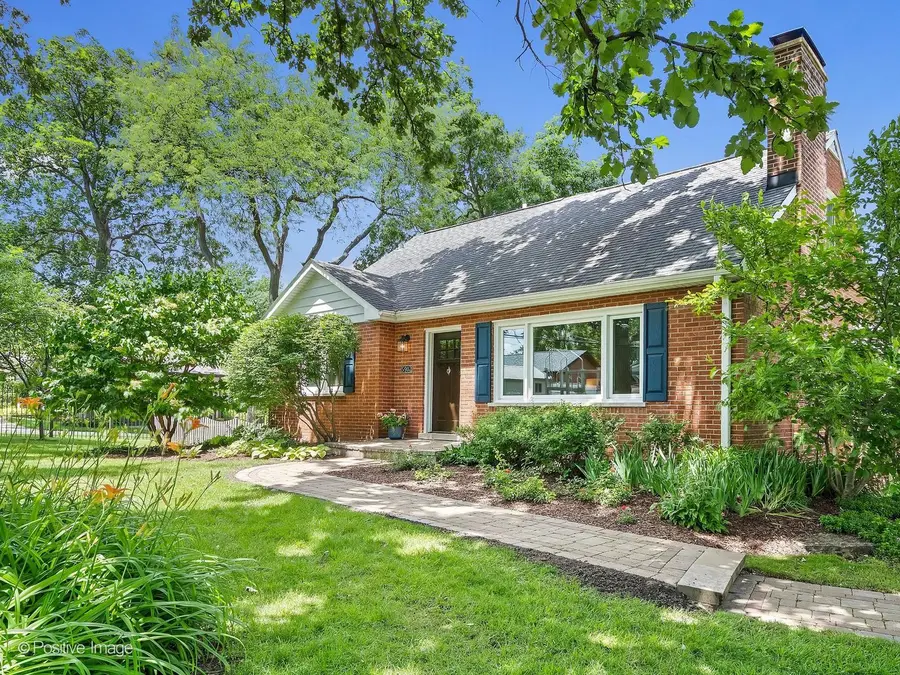 5902 Wolf Road, Western Springs, IL 60558 - #2