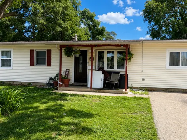 435 Fenton Avenue, Romeoville, IL 60446