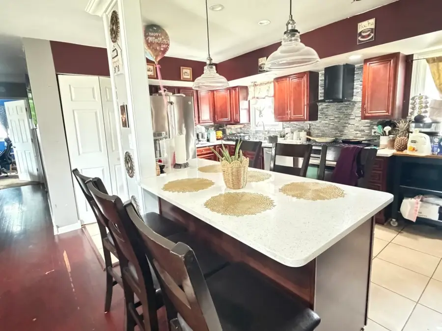 435 Fenton Avenue, Romeoville, IL 60446 - #3