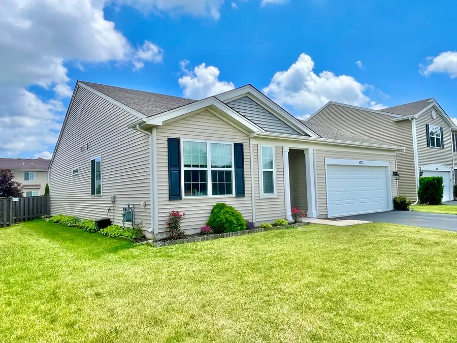 1074 Chestnut Drive, Pingree Grove, IL 60140 - #2