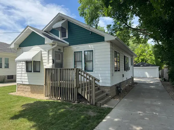 240 W Wilson Street, Palatine, IL 60067