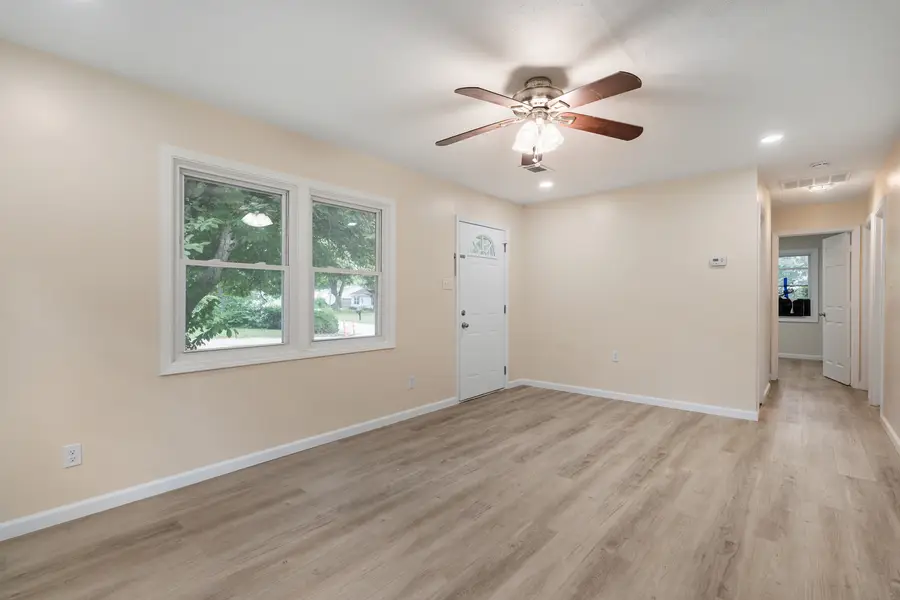 7002 Ridge Drive, Davenport, IA 52806 - #2