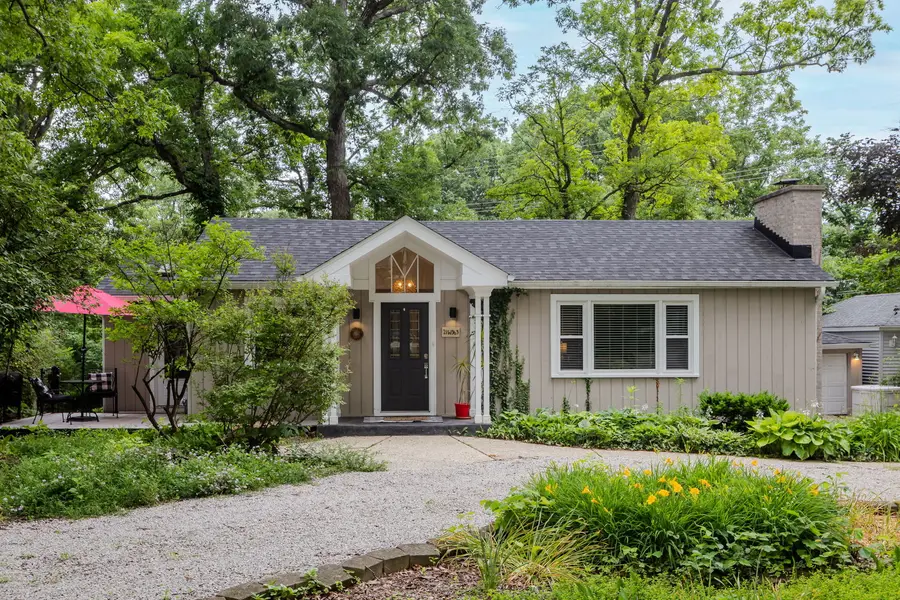 21W363 Walnut Road, Glen Ellyn, IL 60137 - #2