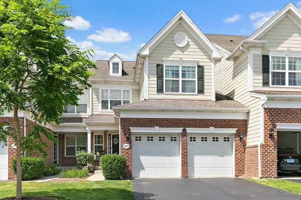 1102 Pine Valley Court, Elgin, IL 60124