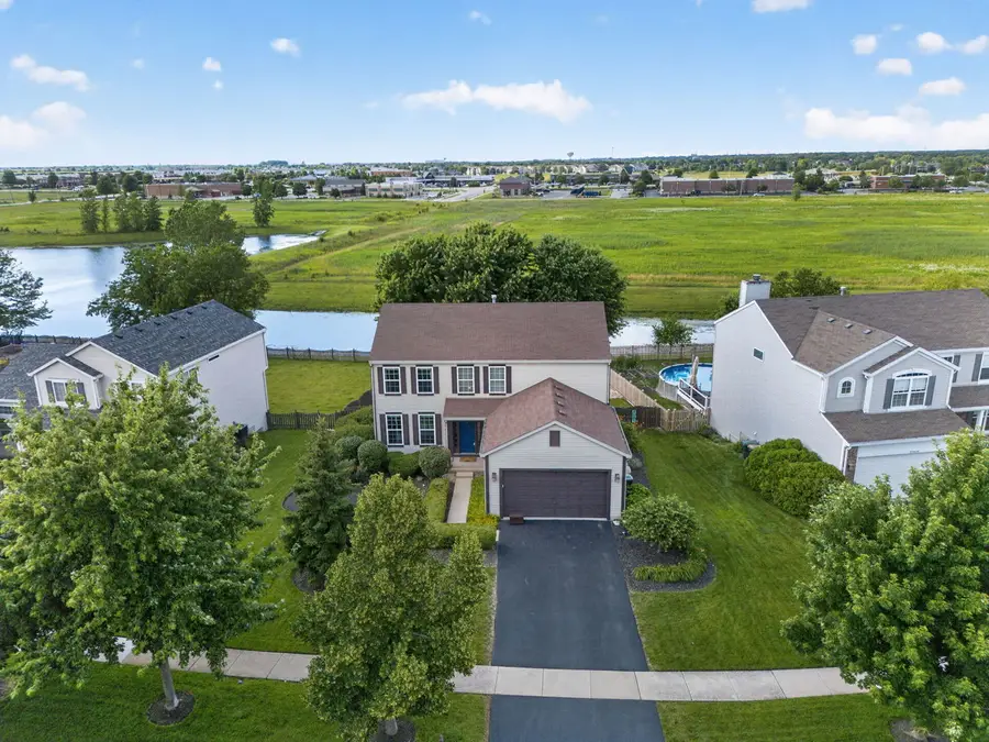 27032 W Hemlock Road, Channahon, IL 60410 - #2