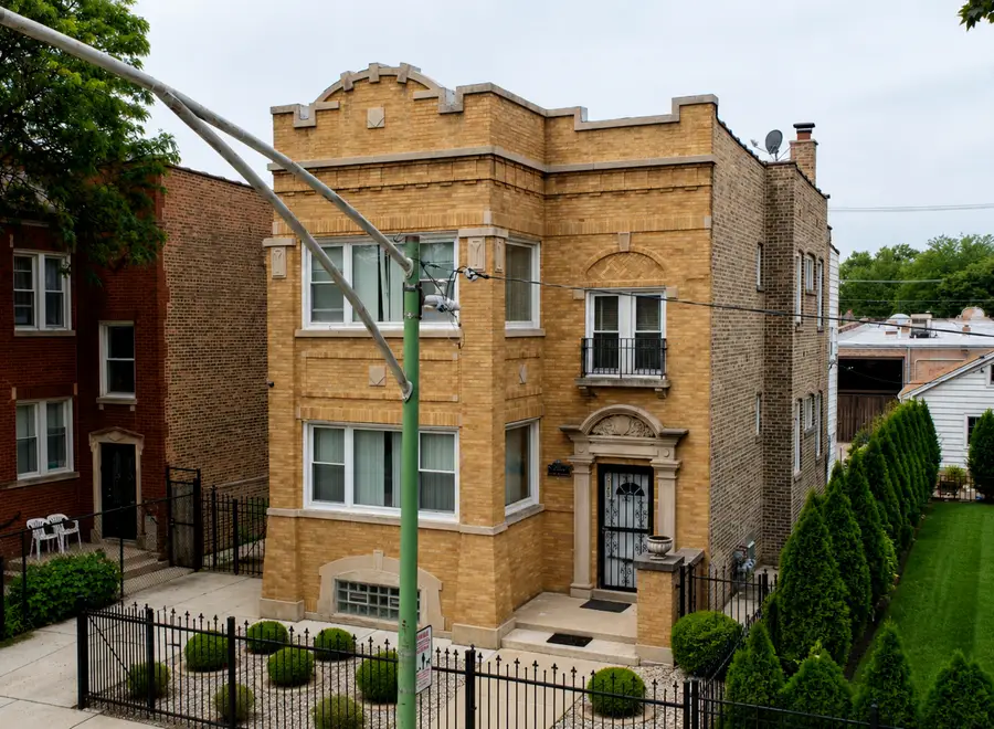 3128 N Keating Avenue, Chicago, IL 60641 - #2