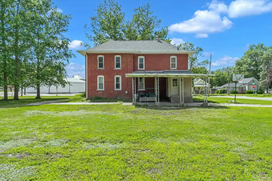 302 N Ridge Street W, Cambridge, IL 61238 - #3