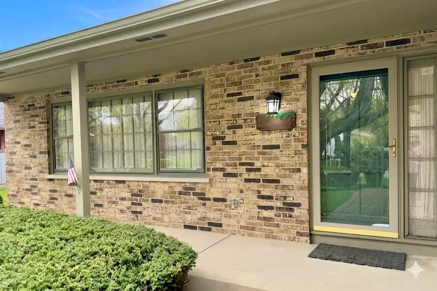 1131 Laureli Circle, Naperville, IL 60540 - #2