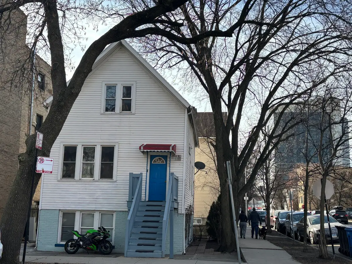 2665 W Medill Avenue, Chicago, IL 60647 - #1