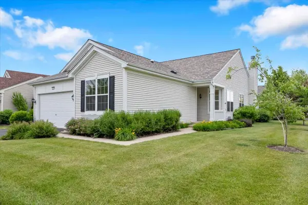 918 Scottsdale Drive, Pingree Grove, IL 60140