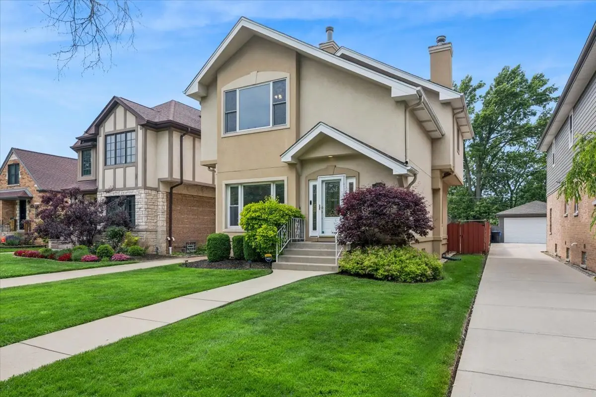 5858 N Luna Avenue, Chicago, IL 60646 - #1