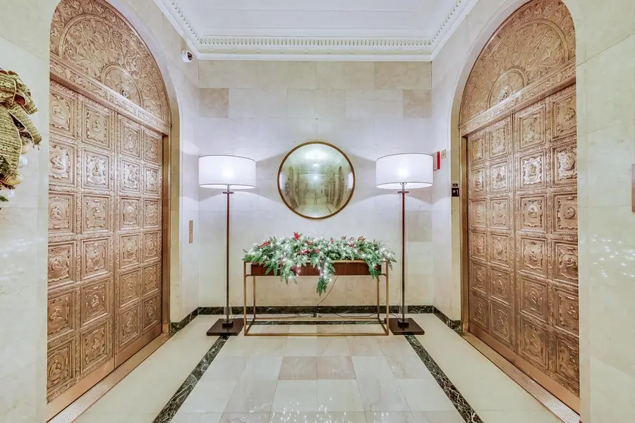 310 S Michigan Avenue #1607, Chicago, IL 60604 - #3