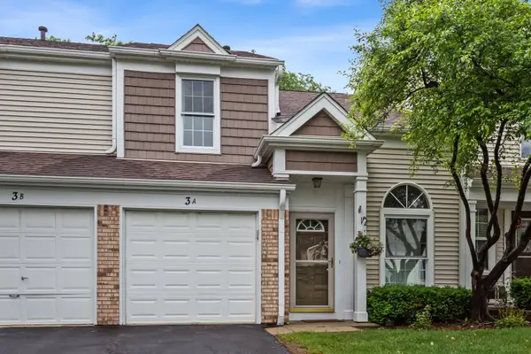 3 Chaucer Lane #A, Streamwood, IL 60107