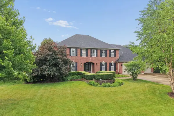 740 Fairway Lane, Sycamore, IL 60178