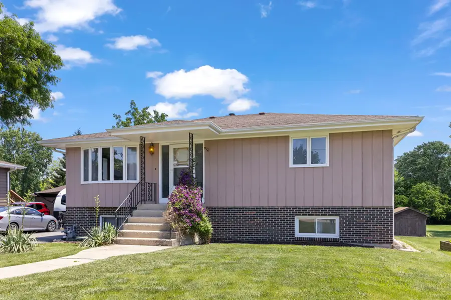565 4th Street, Lemont, IL 60439 - #2