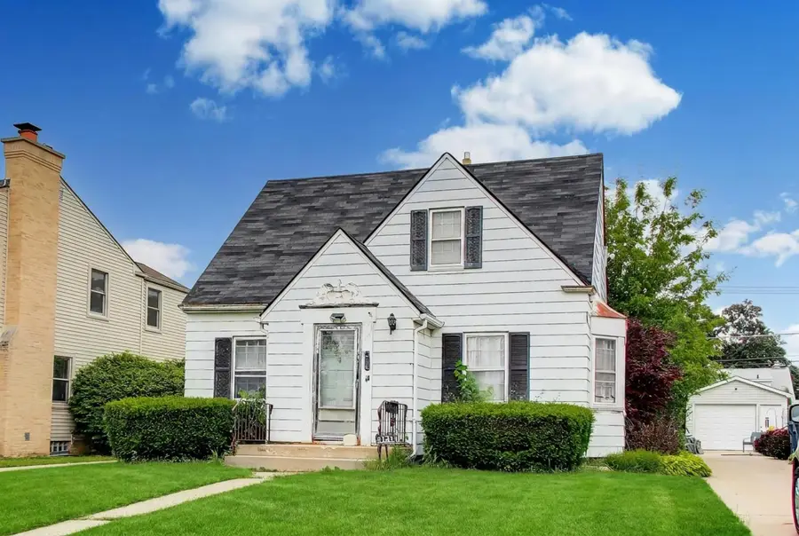 5141 N Octavia Avenue, Harwood Heights, IL 60706 - #2