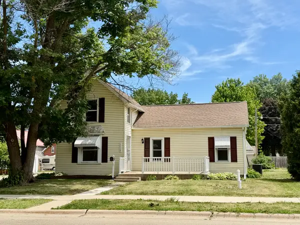 1112 6th Avenue, Sterling, IL 61081