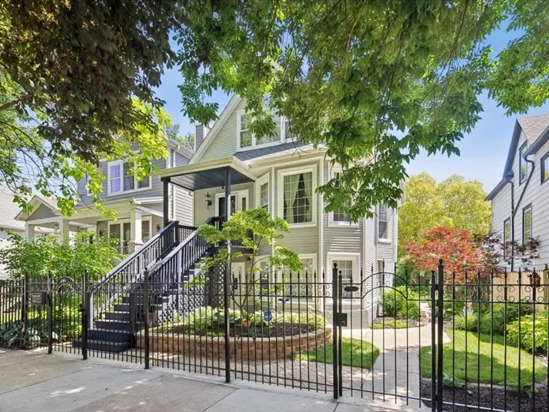 4035 N Albany Avenue, Chicago, IL 60618 - #1