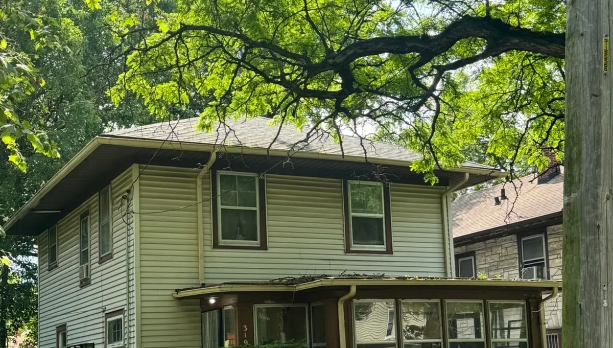 319 N Independence Avenue, Rockford, IL 61101 - #1
