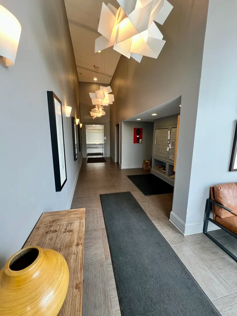 3300 W Irving Park Road #F3, Chicago, IL 60618 - #3