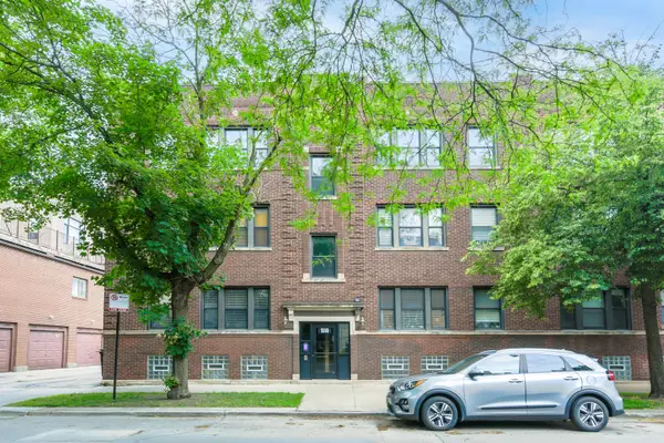 1510 W Roscoe Street #3E, Chicago, IL 60657