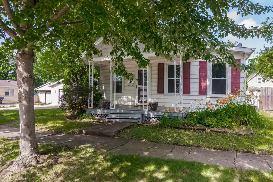 1109 S Oak Street, Bloomington, IL 61701 - #3