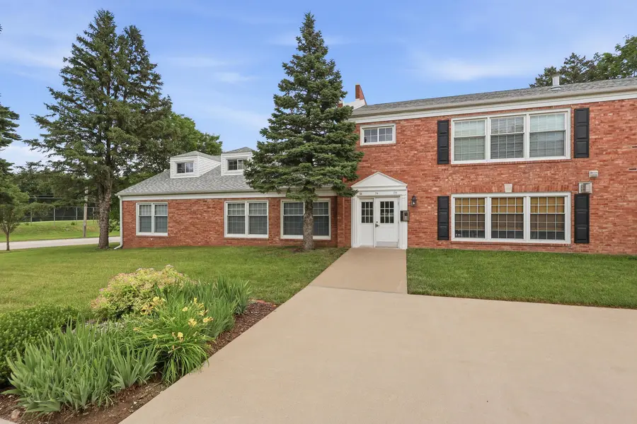 3215 E Locust Street #B2-76, Davenport, IA 52803 - #2
