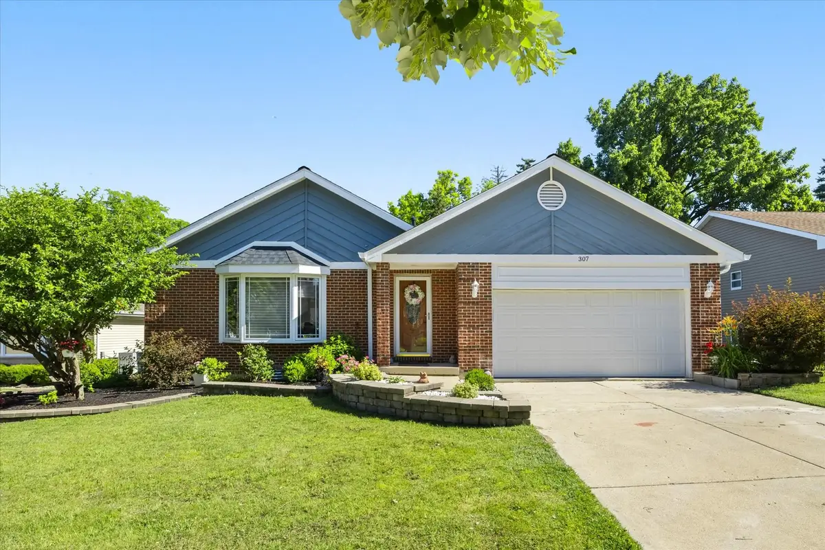 307 Terry Lane, Bloomingdale, IL 60108 - #1