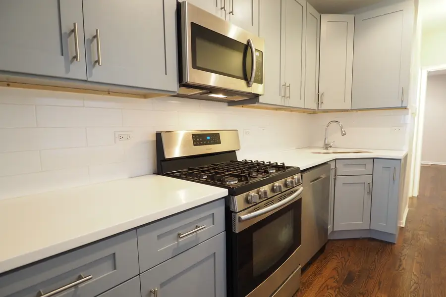 1442 W Melrose Street, Chicago, IL 60657 - #3
