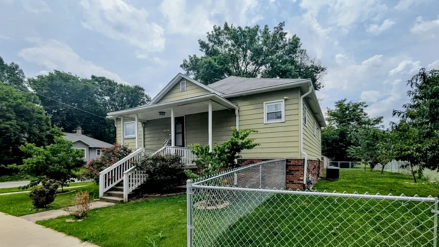 410 E 4th Street, West Frankfort, IL 62896 - #3
