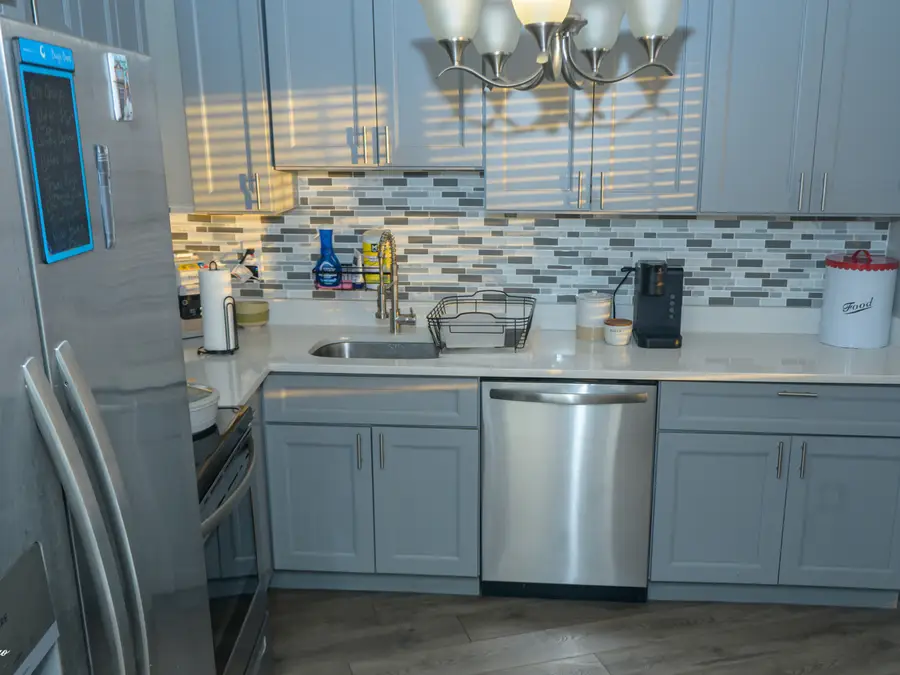 2306 Holiday Terrace #144, Lansing, IL 60438 - #3