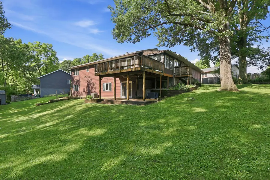 529 48th Avenue, East Moline, IL 61244 - #3