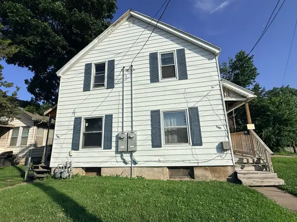 2802 Rockingham Road, Davenport, IA 52802