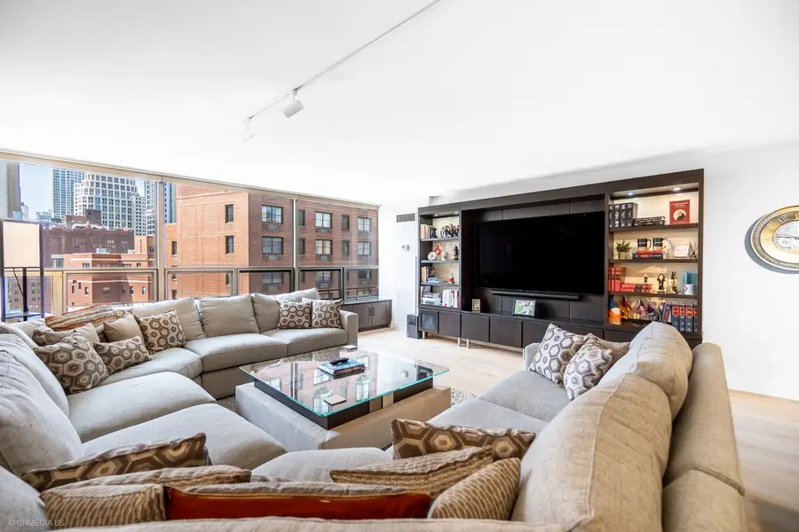 110 E Delaware Place #1804, Chicago, IL 60611 - #3