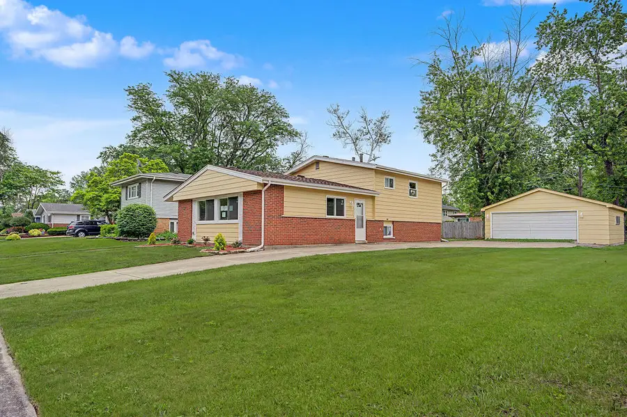 229 Indiana Street, Park Forest, IL 60466 - #2
